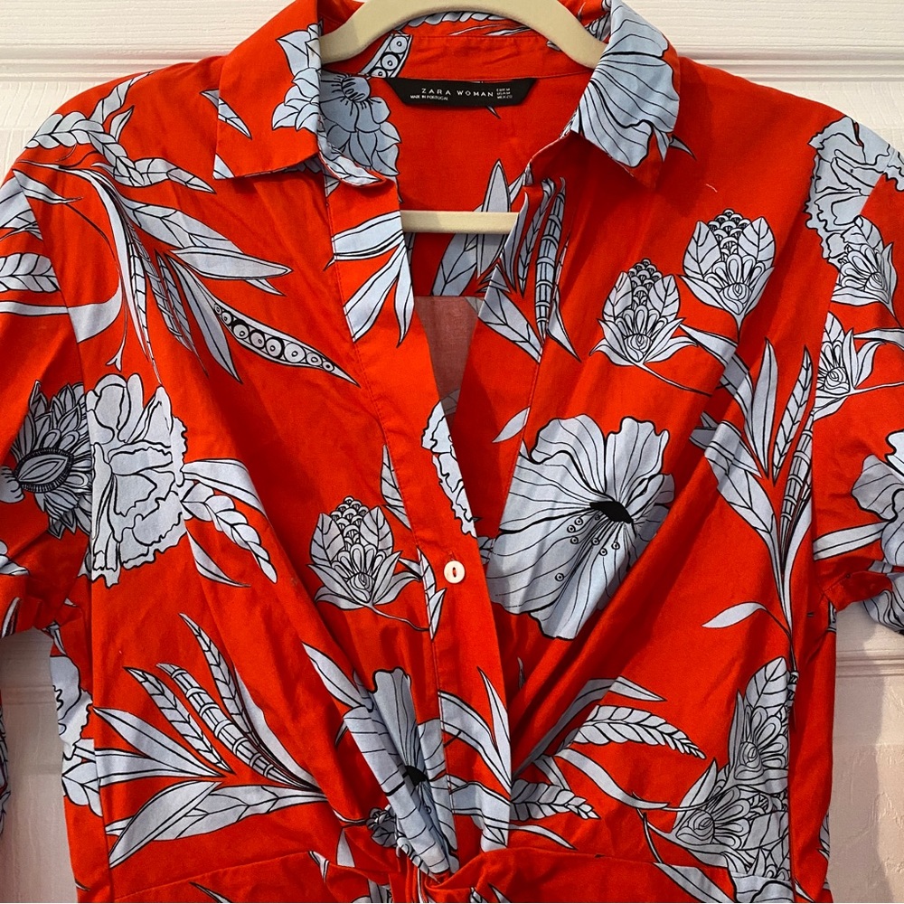 ZARA RED FLORAL DRESS WITH KNOT FRONT - Picture 5 of 8